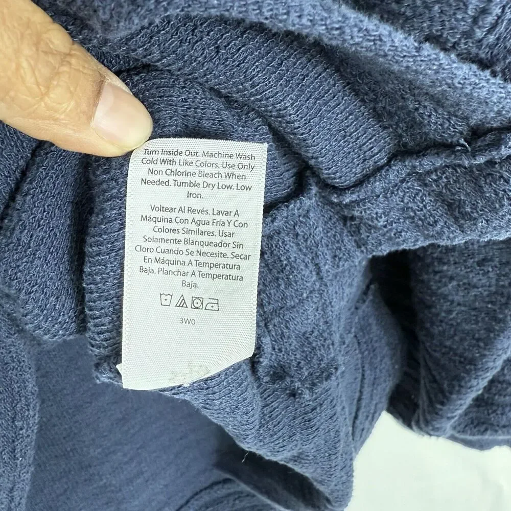 Free Assembly Sweater Women’s Blue Crewneck Small